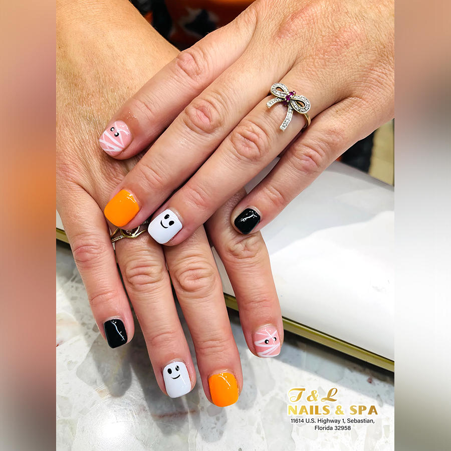 Nail design by T & L Nail & Spa